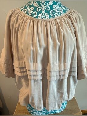 IVY JANE Light Taupe Gathered Peasant Blouse